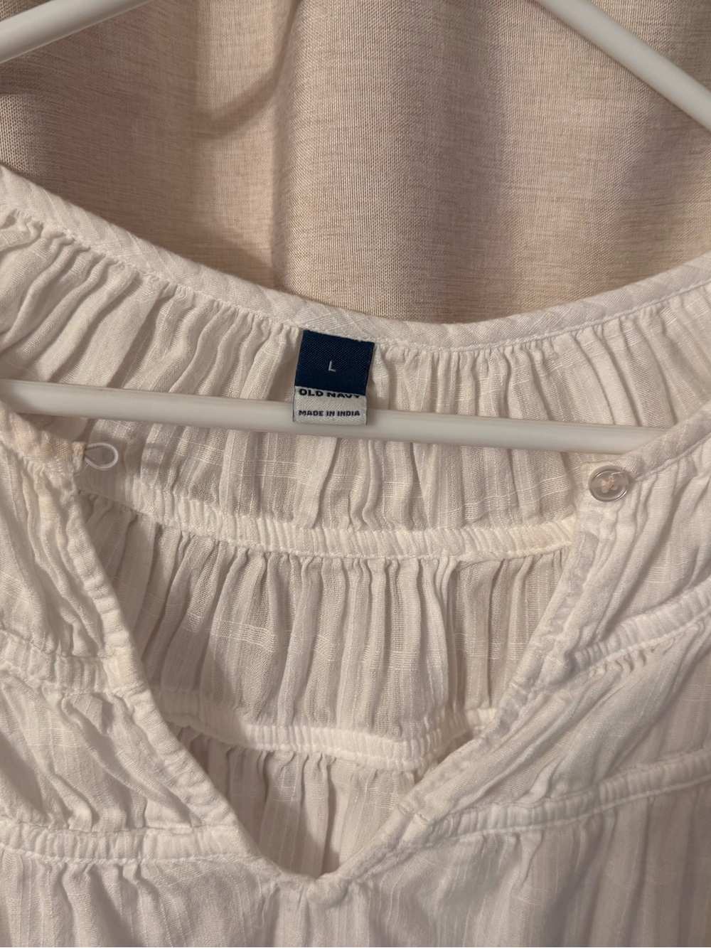 Old Navy White V-Neck Blouse - Picture 3 of 4